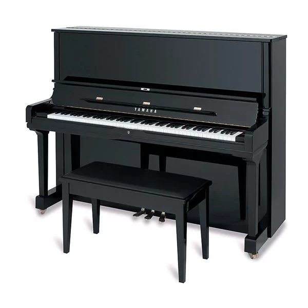 YAMAHA U3E