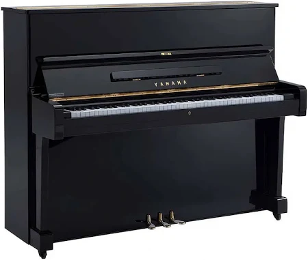 YAMAHA U1E